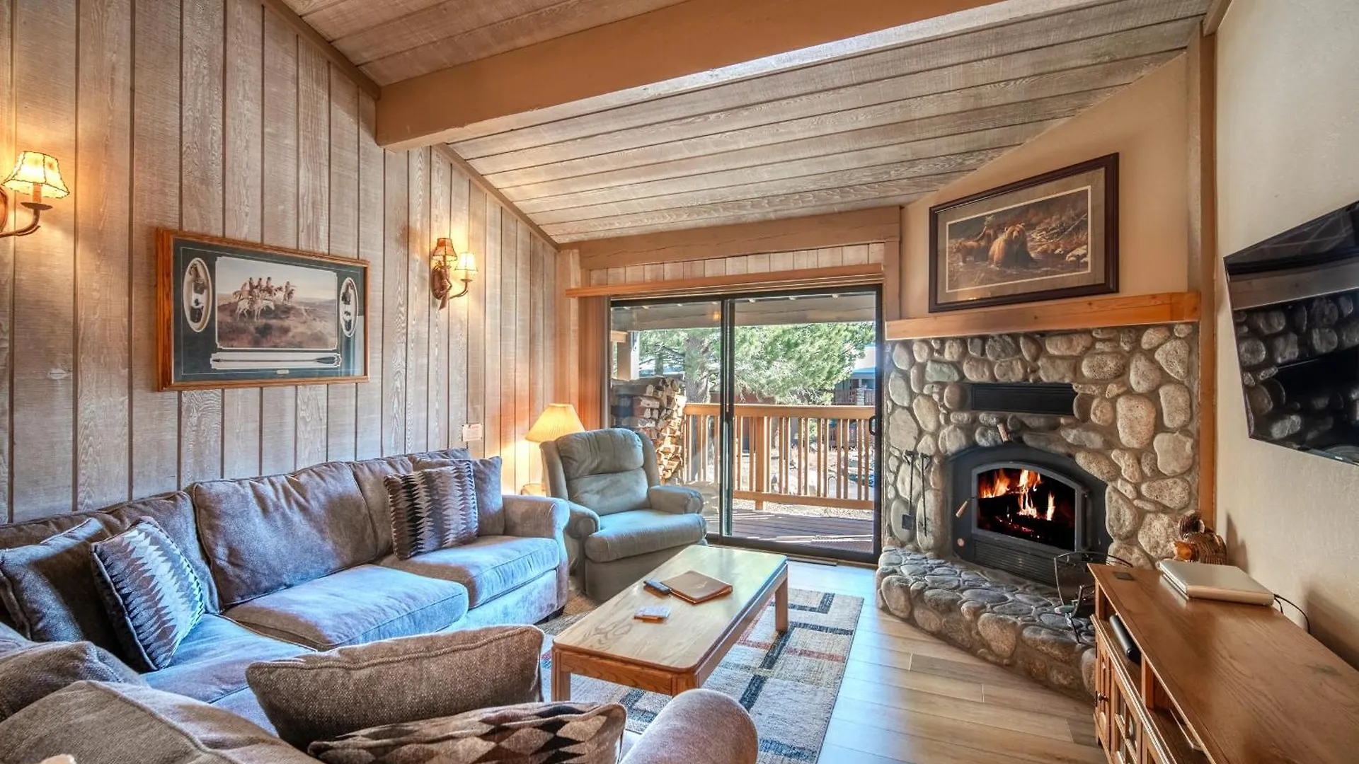 Summit By 101 Great Escapes Apartment Mammoth Lakes United States